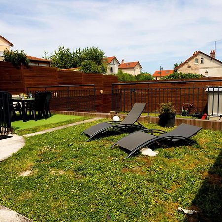 The Silent Green Lounge, Noisiel Exterior photo
